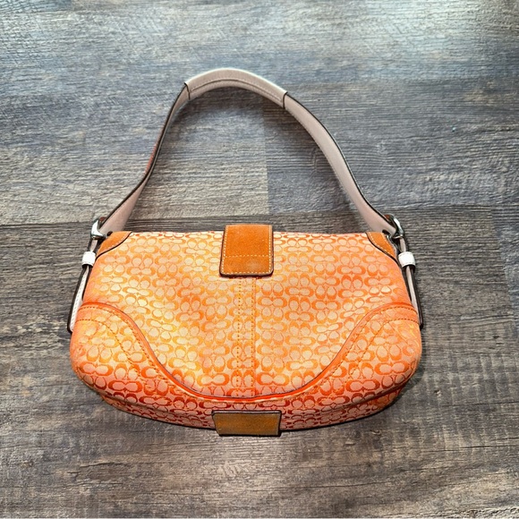 COACH mini hand bag 🌸 - Picture 3 of 6